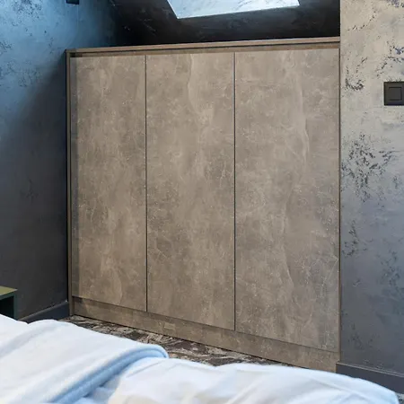 Rcr Einstein Appart hôtel *